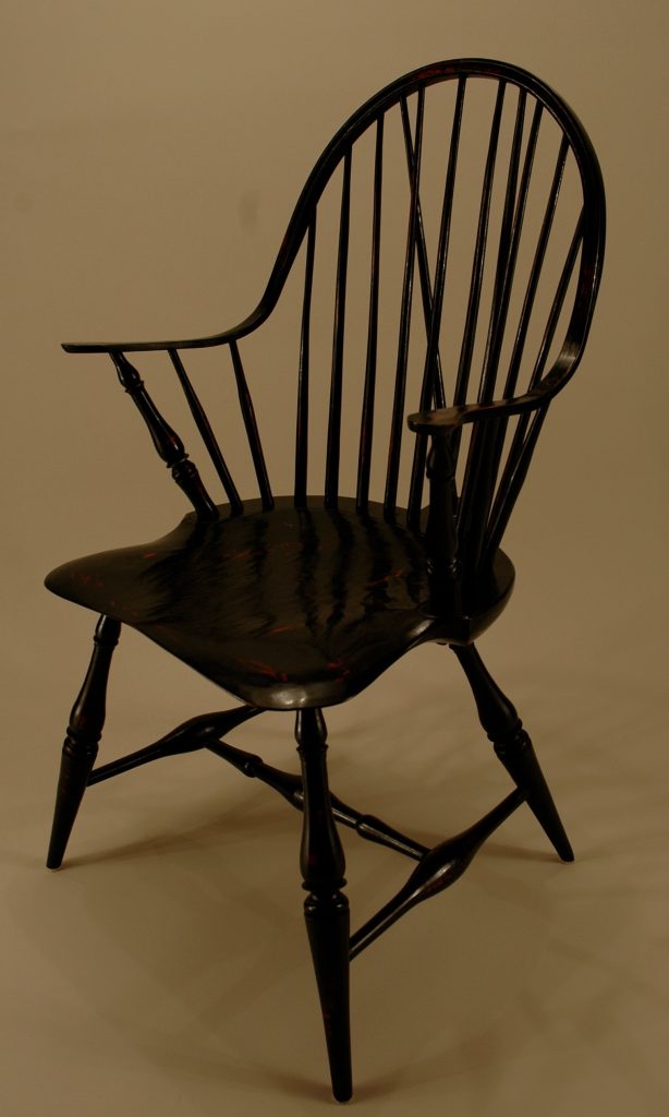 Continuous Arm Chair